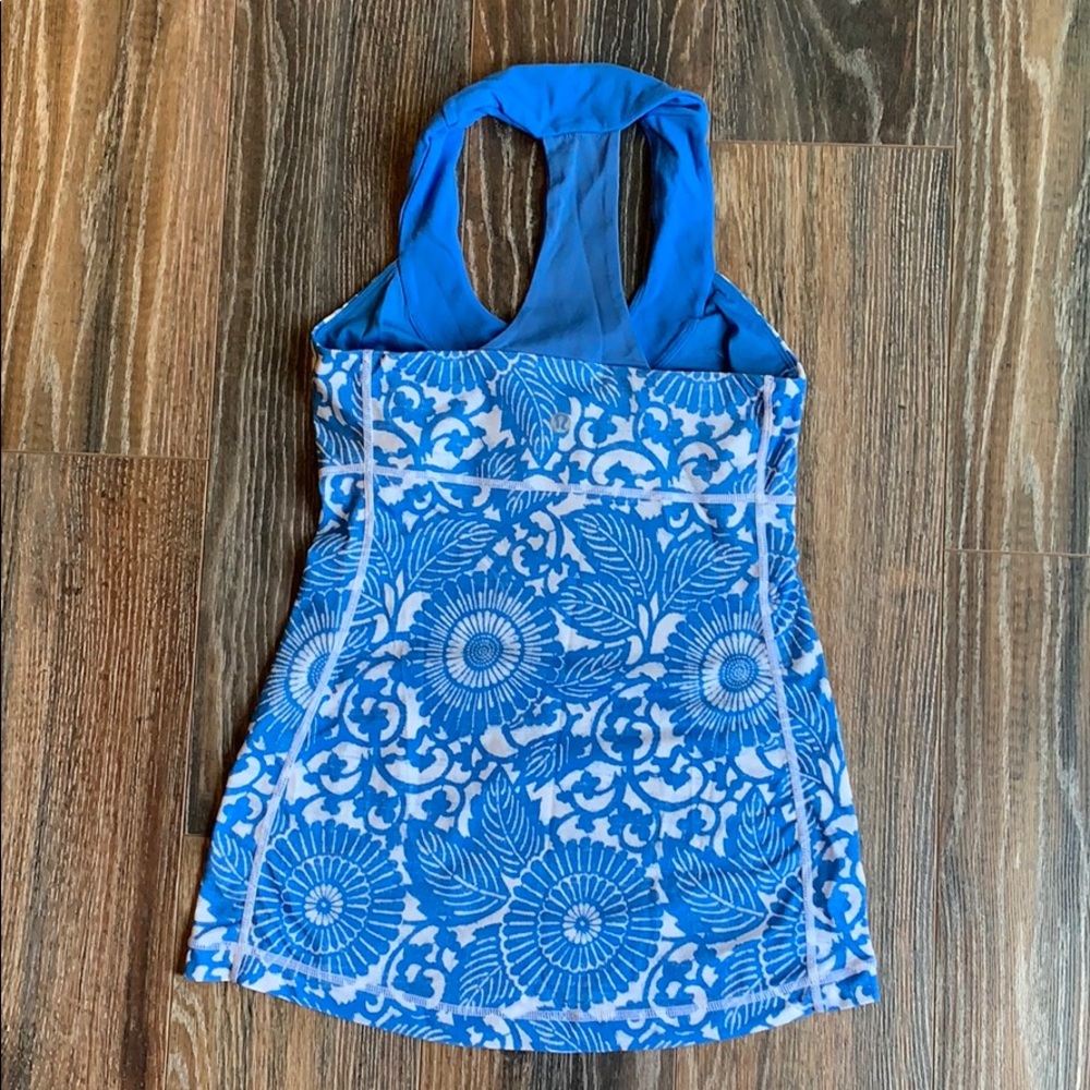 Lululemon Free to be Tank - Picture 2 of 3